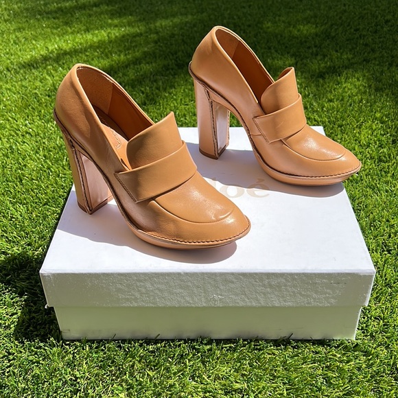 NWB Chloe Cookie Heels size 36 1/2 but fits like a true designer 35 size - Picture 11 of 11
